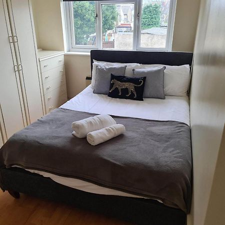 Sav Apartments Watford Watford  Quarto foto